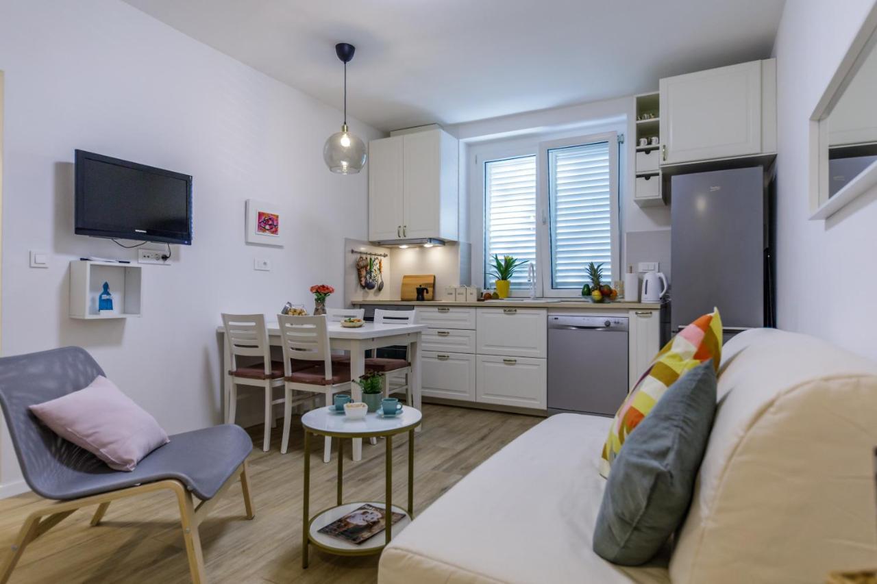 Lucy Lu Appartement *
